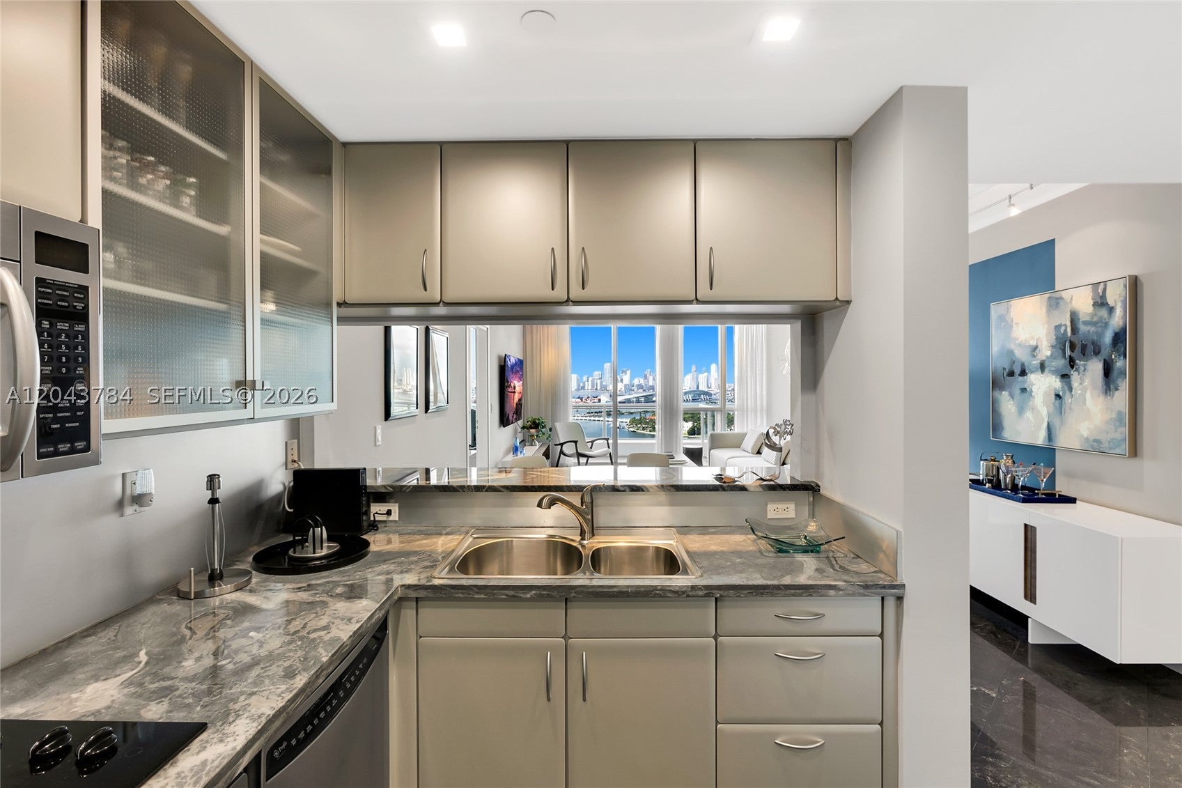 540 West Ave 2311