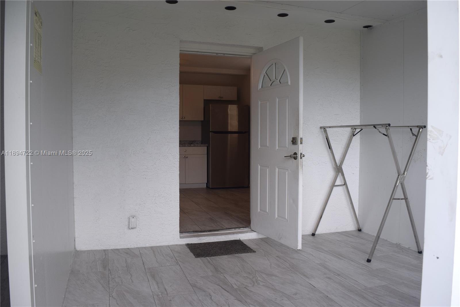 SHERIDAN PARK - Residential Lease