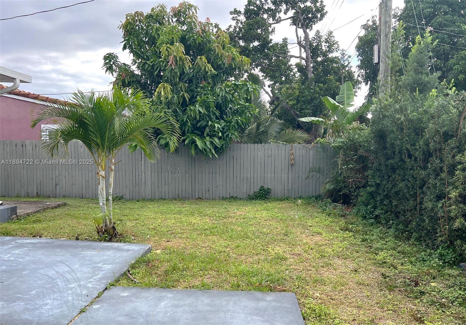 SHERIDAN PARK - Residential Lease