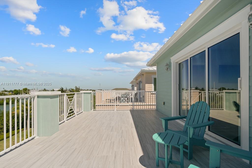 COCO PLUM BEACH - Residential Lease