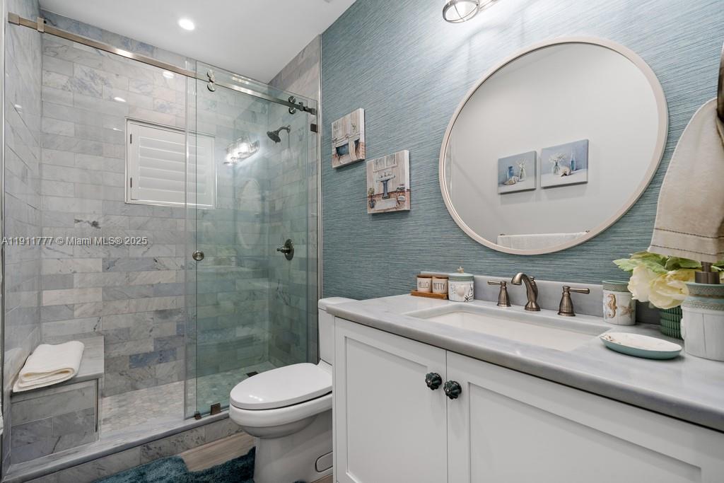 COCO PLUM BEACH - Residential Lease