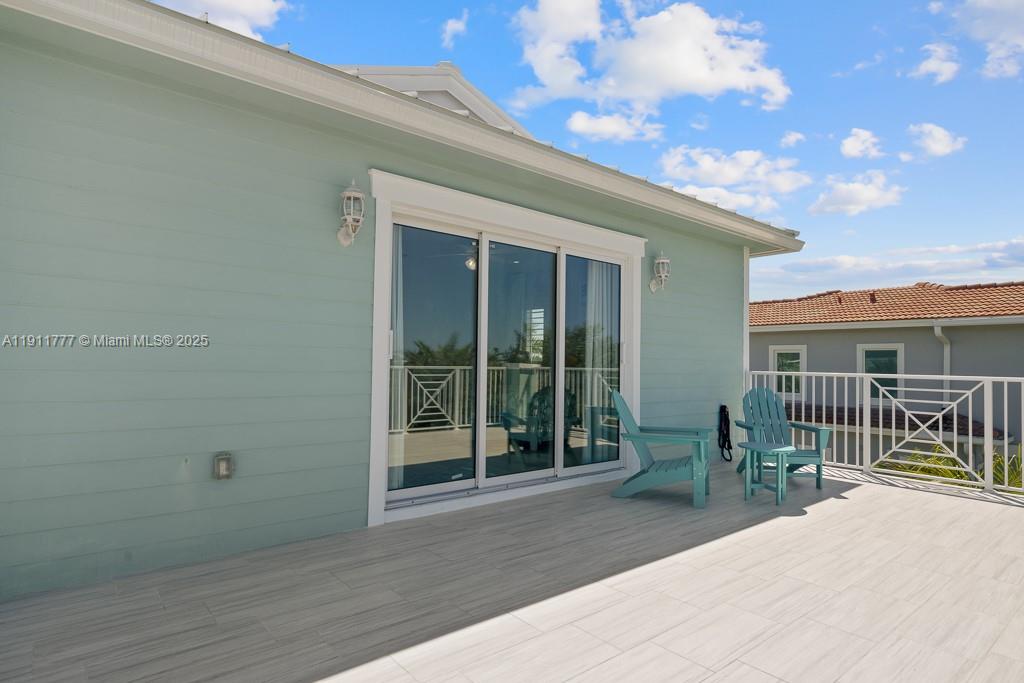 COCO PLUM BEACH - Residential Lease