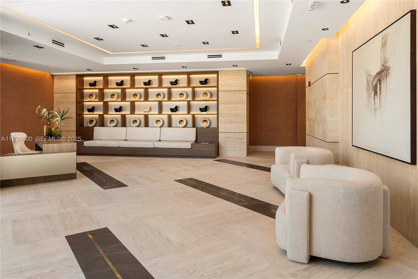 701 Valencia Ave 505