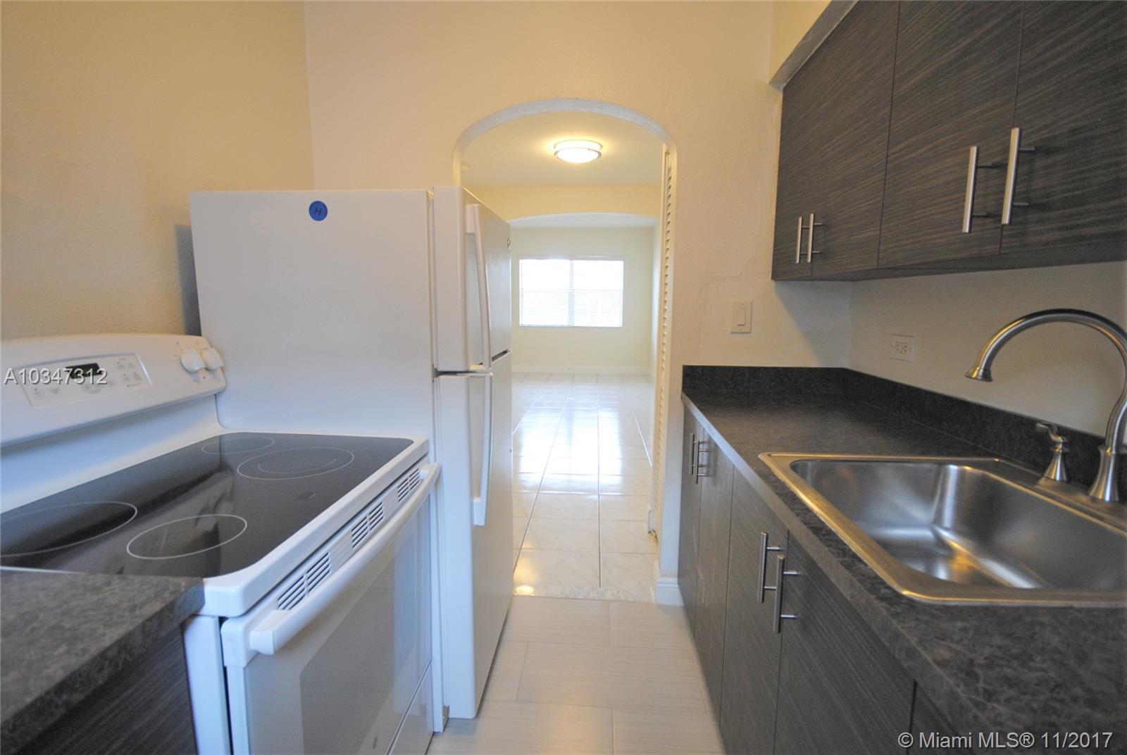 ALTOS DEL MAR - Residential Lease