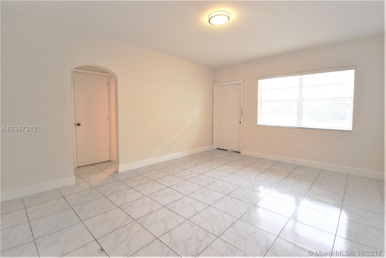 ALTOS DEL MAR - Residential Lease