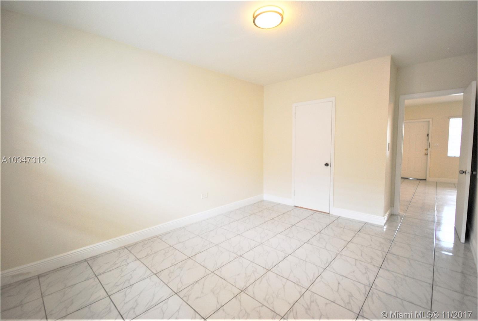 ALTOS DEL MAR - Residential Lease