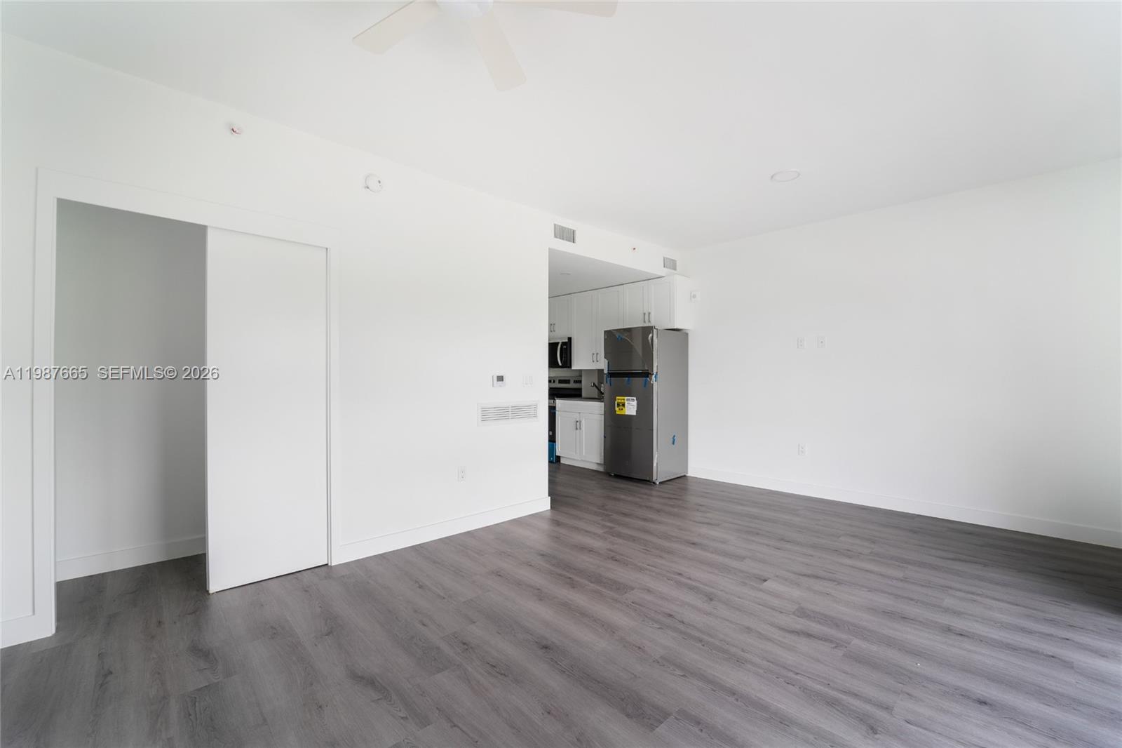 HIGHLAND PARK - Residential Lease