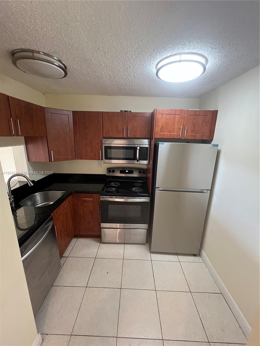 482 NW 165th St Rd A-603