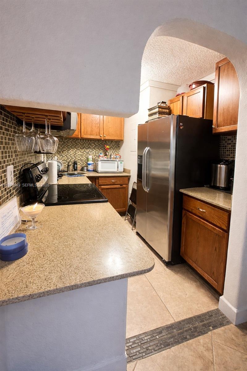 MAGNOLIA LANE CONDO - Residential