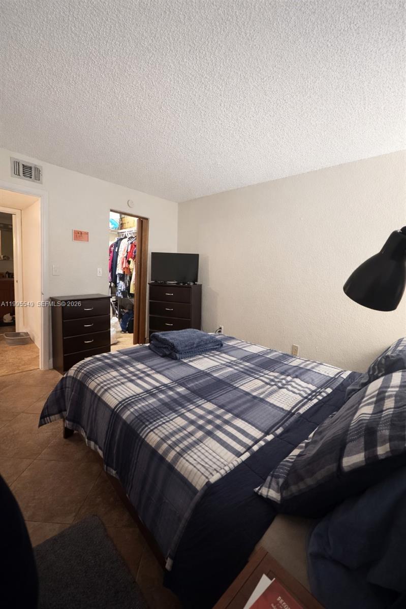 MAGNOLIA LANE CONDO - Residential