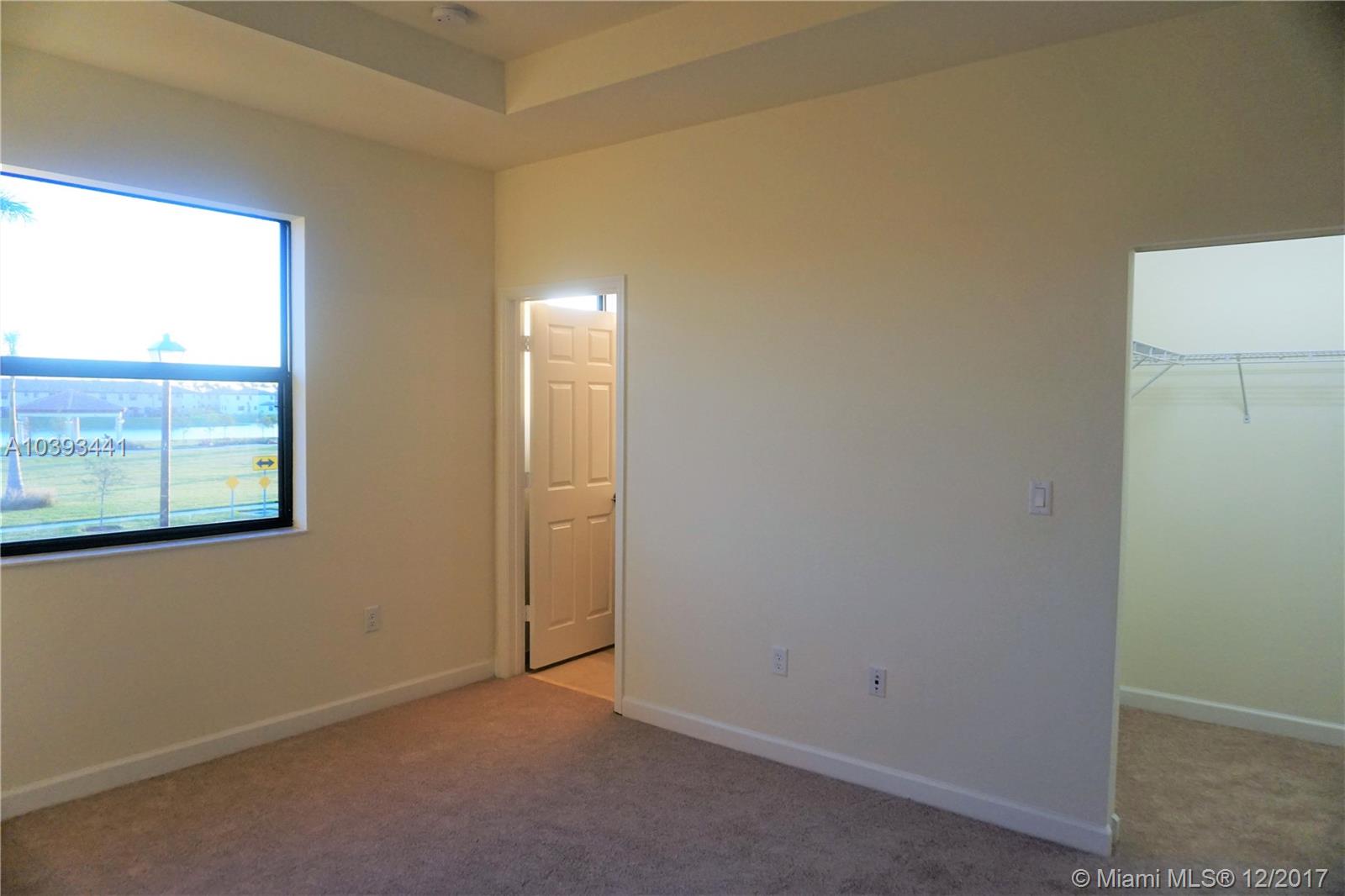 COCO PALM ESTATES - Residential Lease