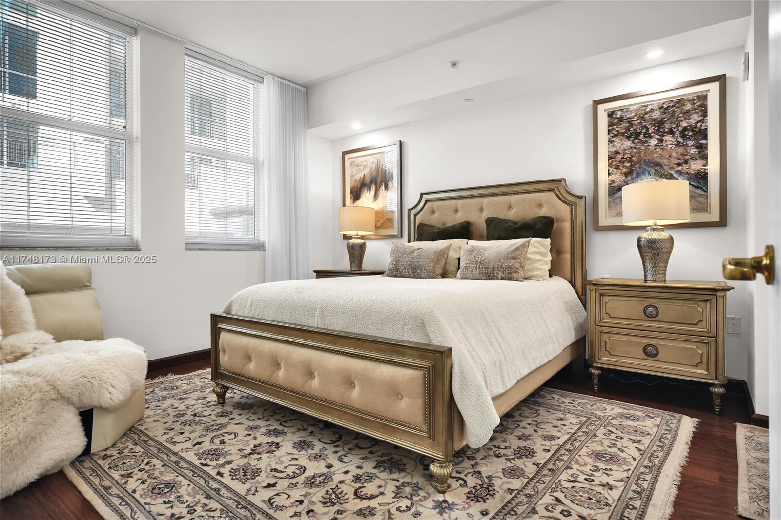 ONE VILLAGE PLACE CONDO - Residential