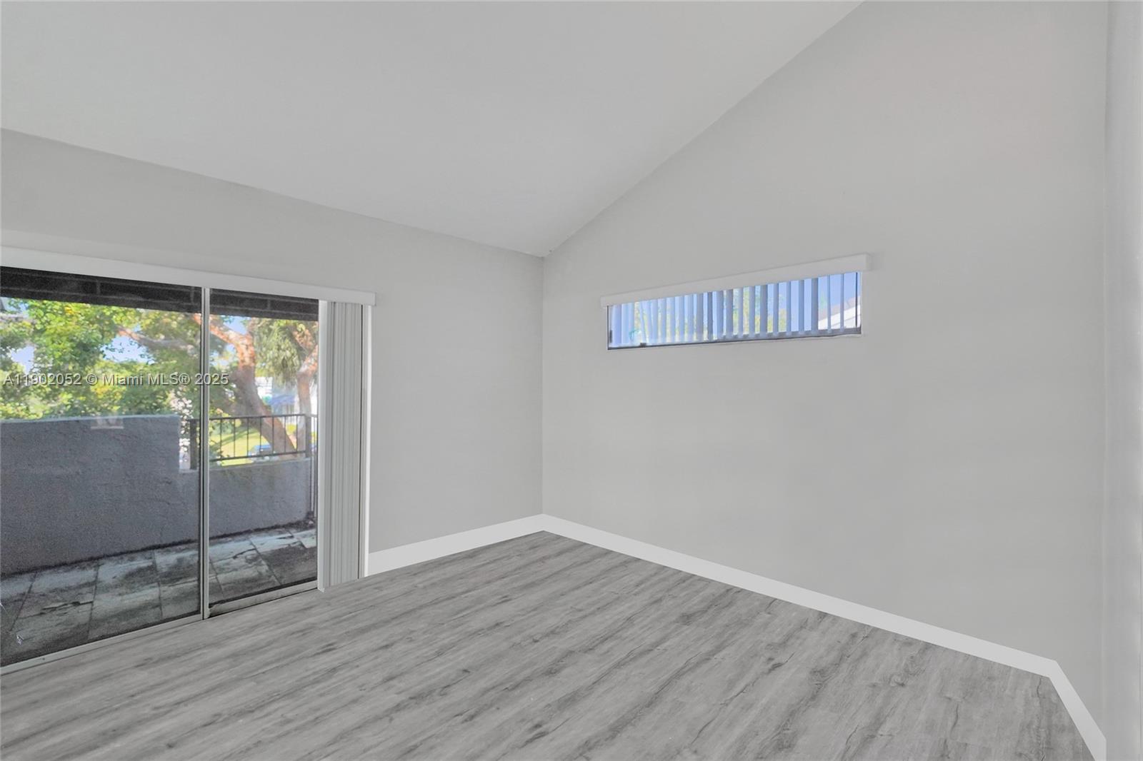 CROSS CREEK TOWNHOMES PLA - Residential