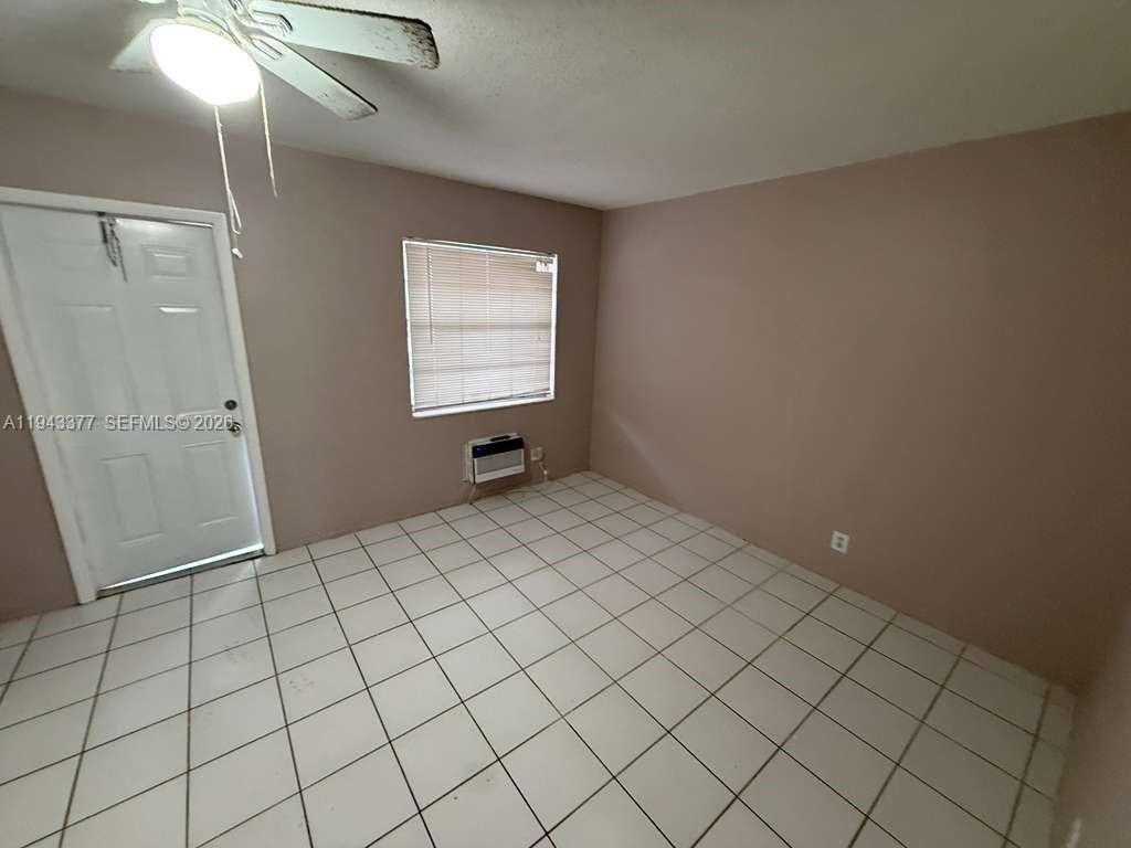 TOWN COLONY CONDO - Residential