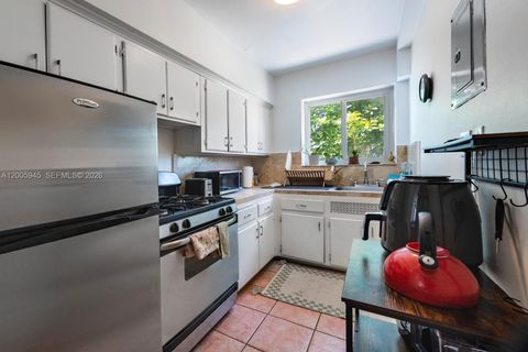 Tiny photo for 6941 Bay Dr #B3, Miami Beach, FL 33141 (MLS # A12005945)