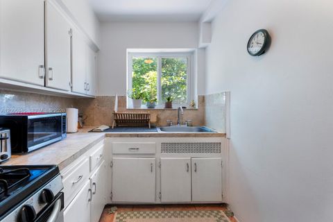 Tiny photo for 6941 Bay Dr #B3, Miami Beach, FL 33141 (MLS # A12005945)