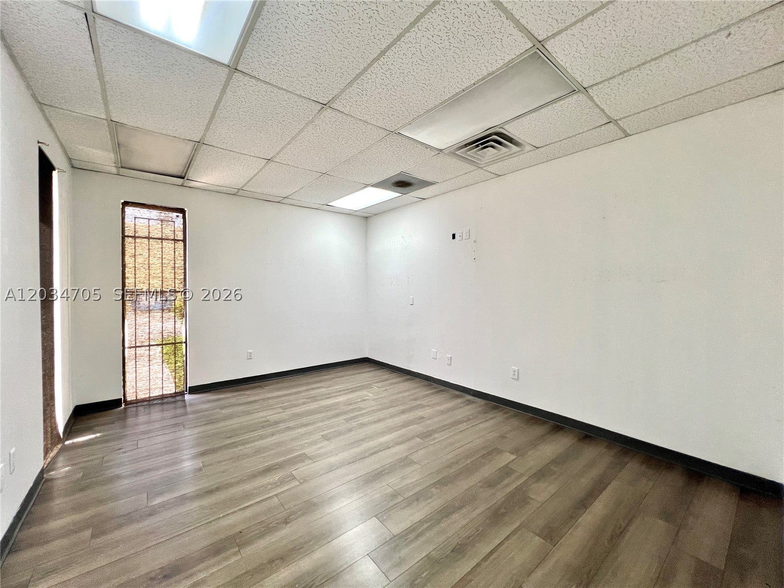 3425 NW 73rd Ave