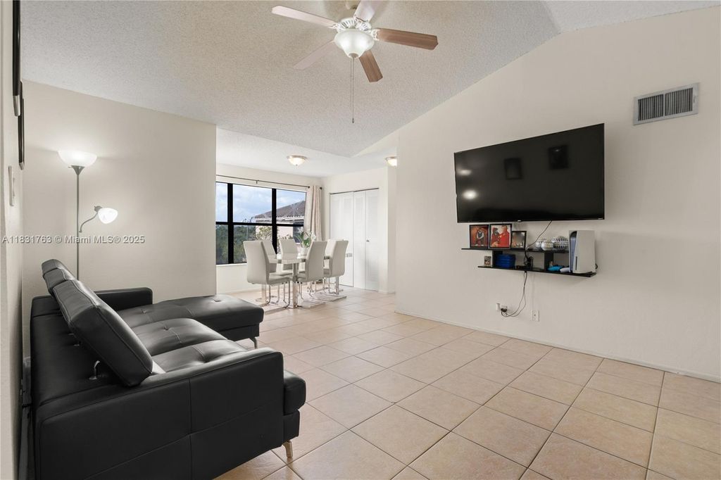 Photo of 2866 S University Dr #5307, Davie, FL 33328 (MLS # A11831763)