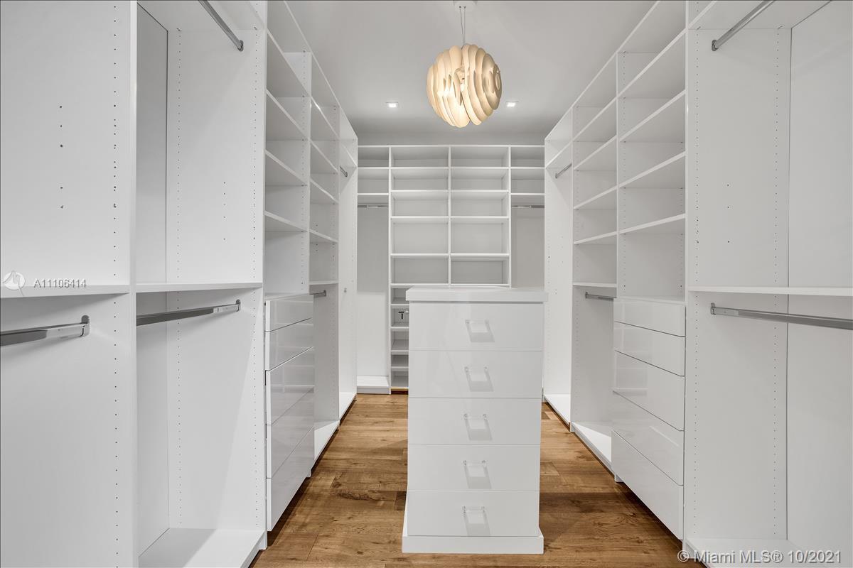 SUNSET LAKE SUB AMD PL - Residential