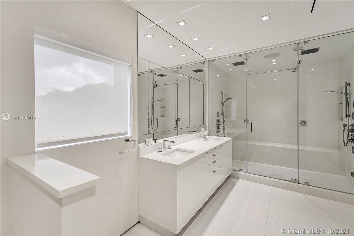 SUNSET LAKE SUB AMD PL - Residential