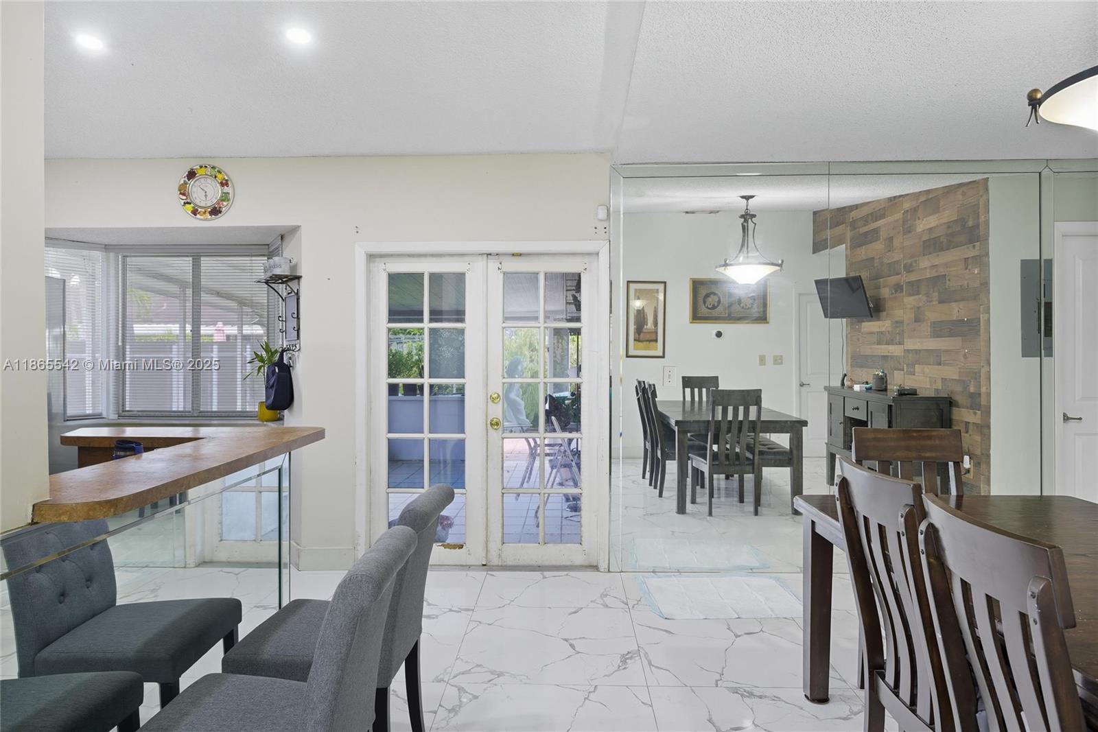 NAROCA ESTATES SEC 1 - Residential