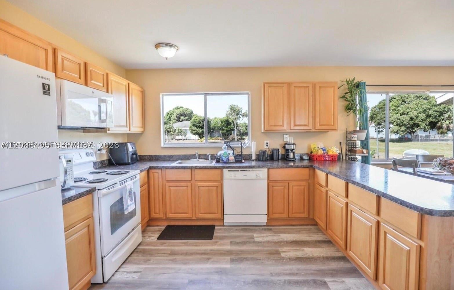 250 SW Homeland Rd, Port St Lucie, FL, 34953/$308,013 3 250 SW Homeland Rd