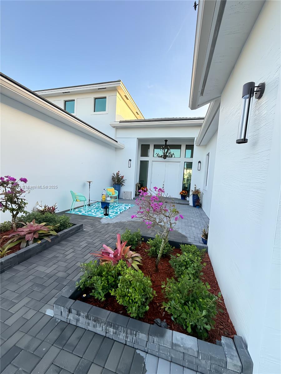 VERANO SOUTH PUD 1 - POD - Residential Lease