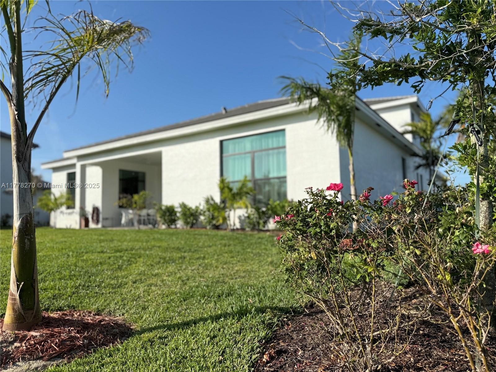 VERANO SOUTH PUD 1 - POD - Residential Lease