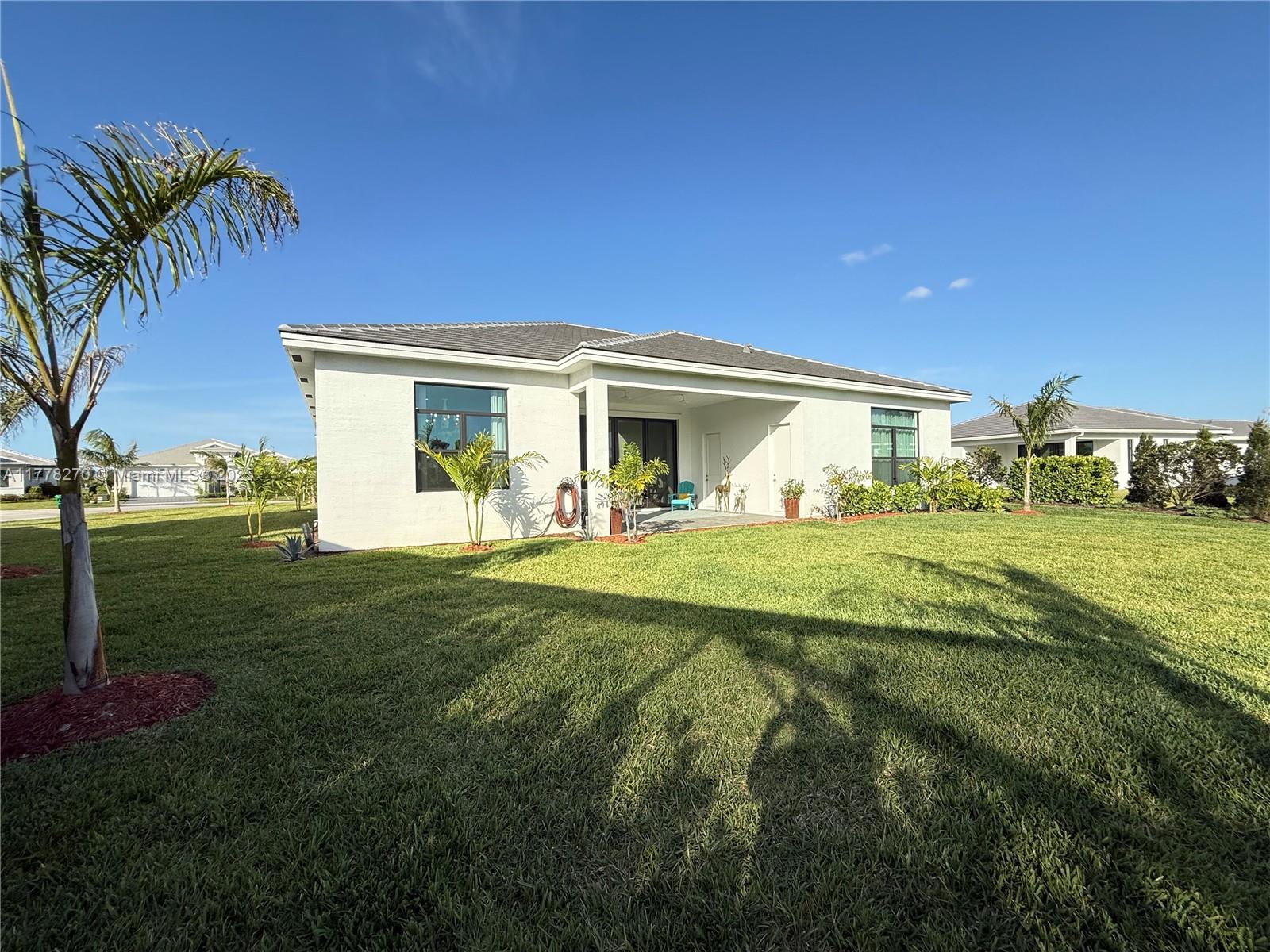 VERANO SOUTH PUD 1 - POD - Residential Lease