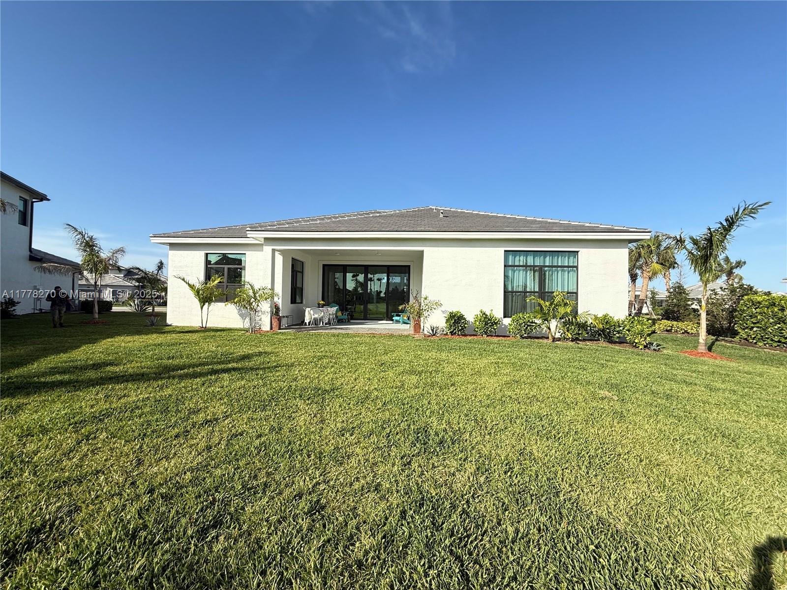 VERANO SOUTH PUD 1 - POD - Residential Lease