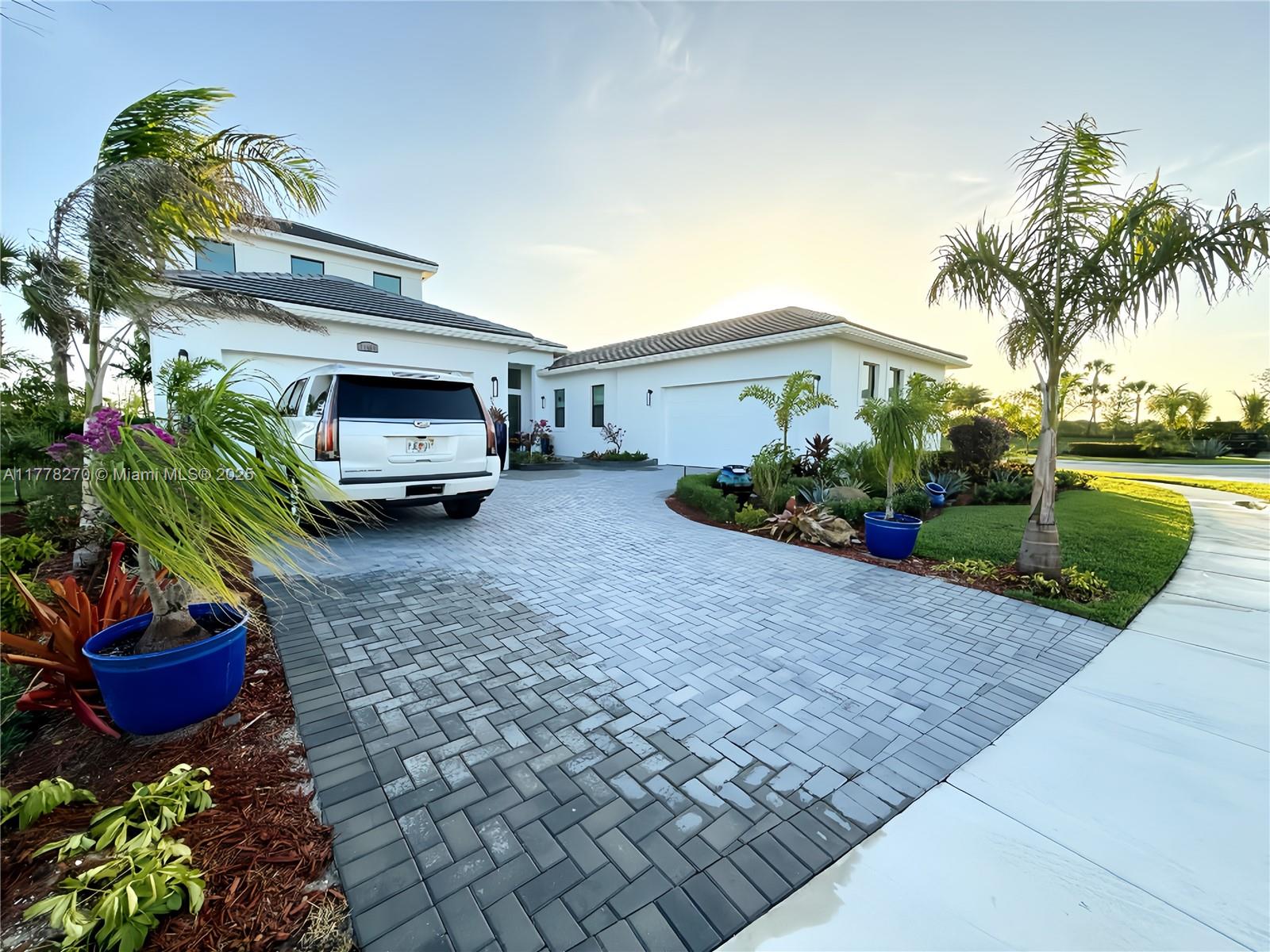 VERANO SOUTH PUD 1 - POD - Residential Lease