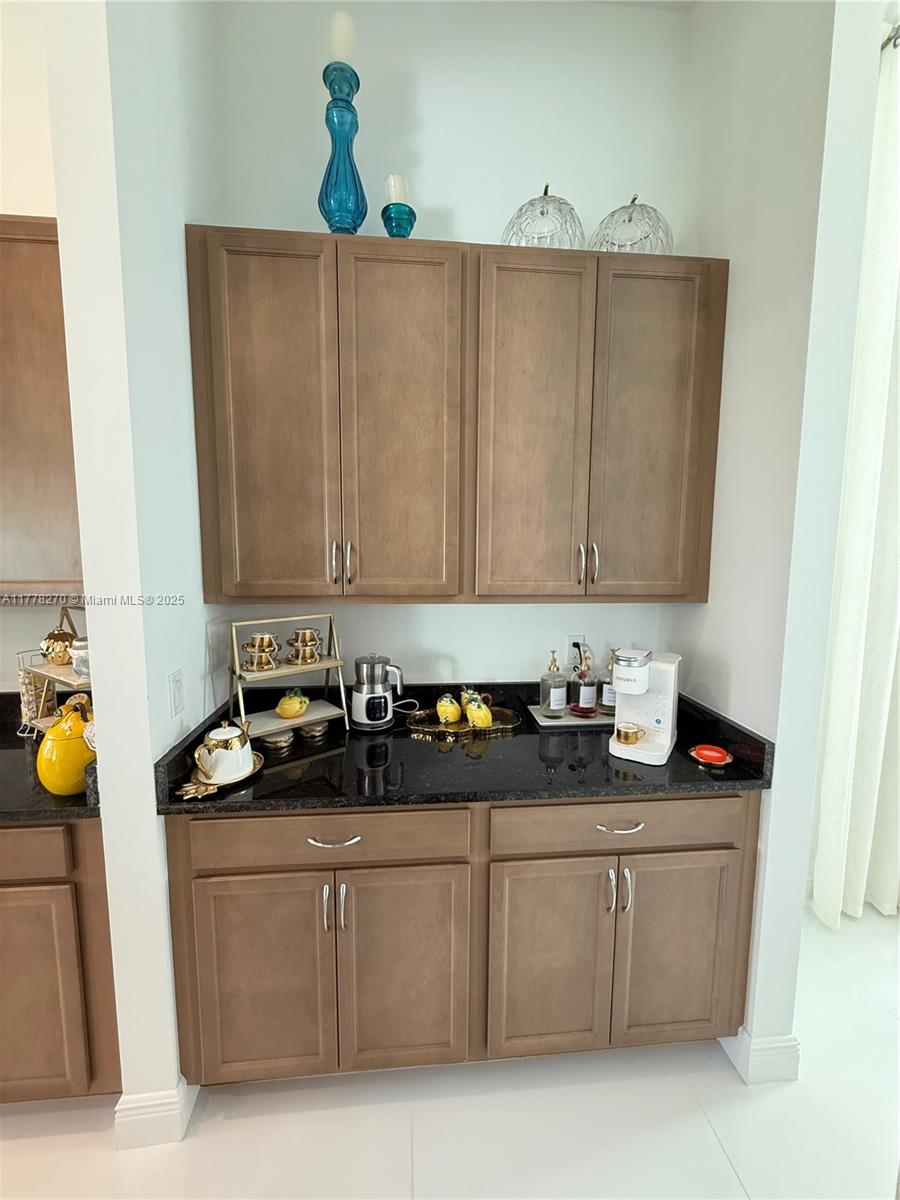 VERANO SOUTH PUD 1 - POD - Residential Lease