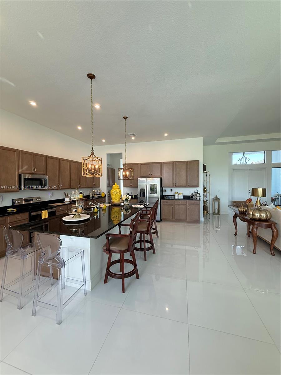 VERANO SOUTH PUD 1 - POD - Residential Lease