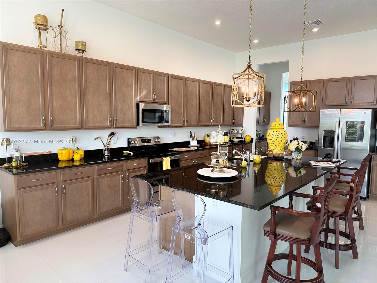 VERANO SOUTH PUD 1 - POD - Residential Lease