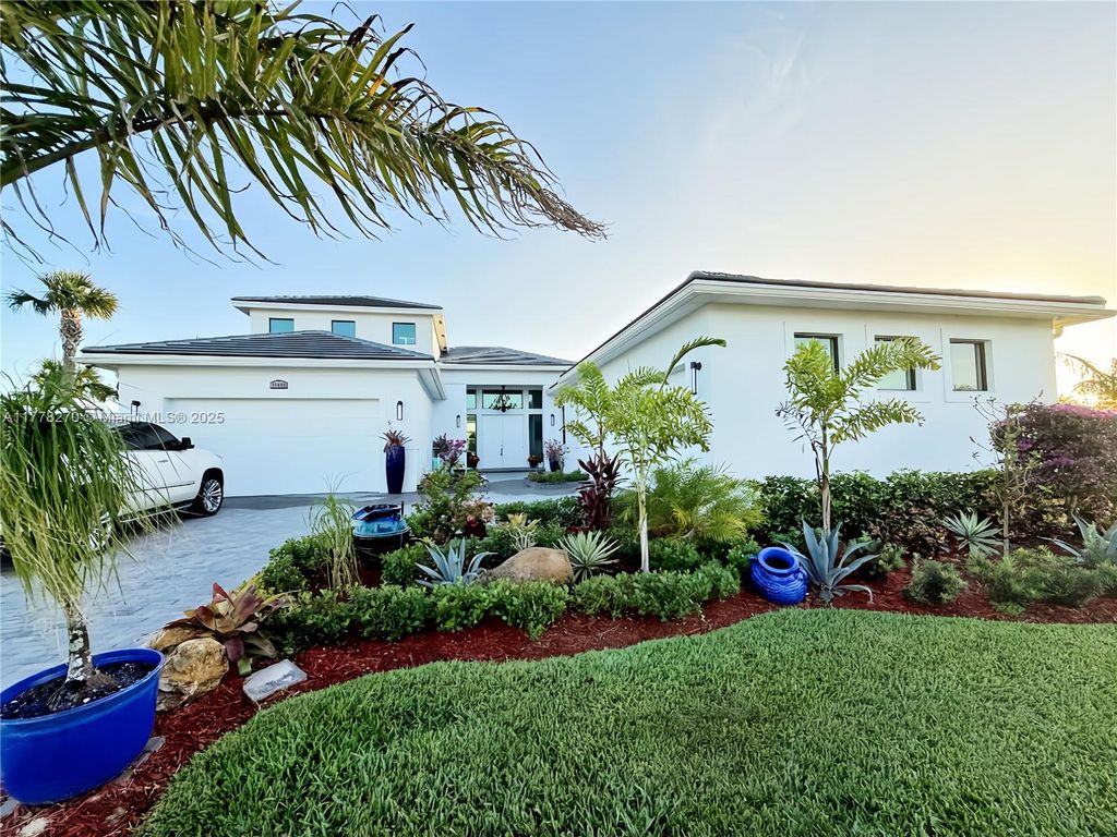 Photo of 11460 SW Pietra Way #11460, Port St Lucie, FL 34987 (MLS # A11778270)