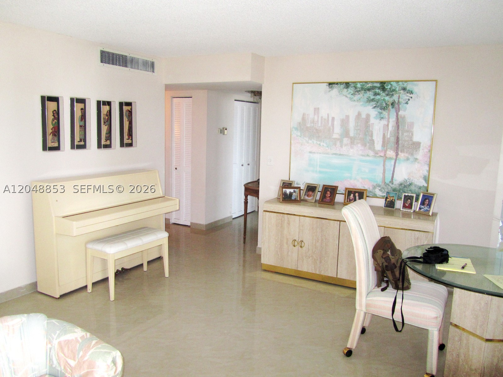 1833 S Ocean Dr 911