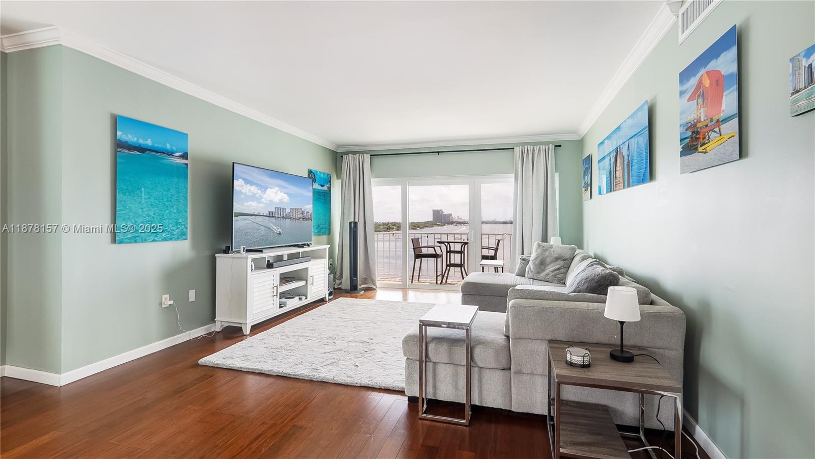 ARLEN HOUSE WEST CONDO - Residential