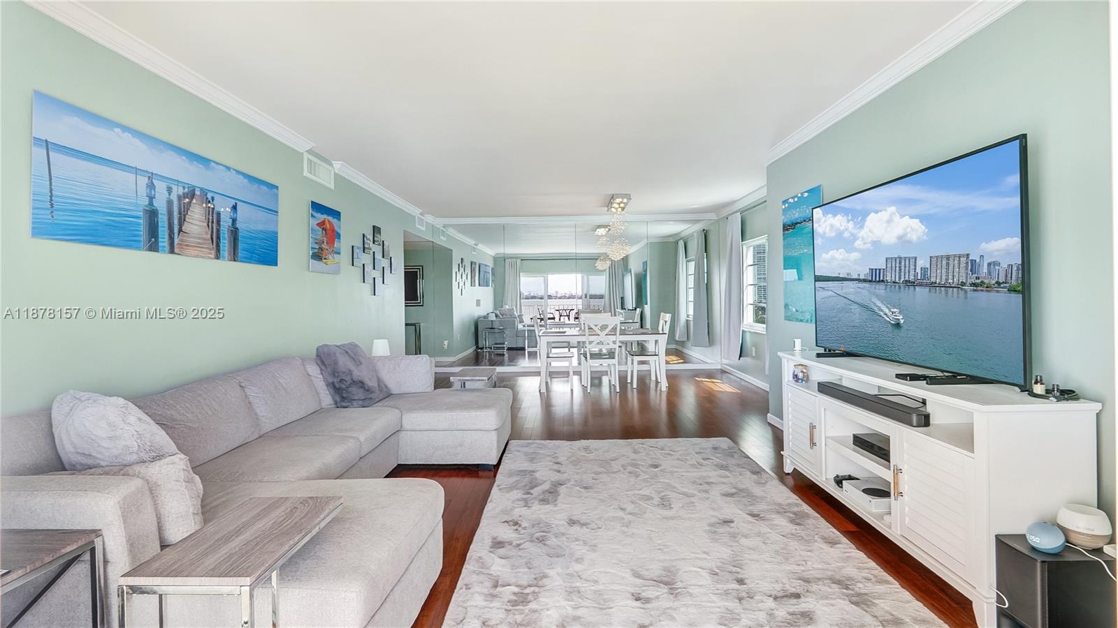 ARLEN HOUSE WEST CONDO - Residential