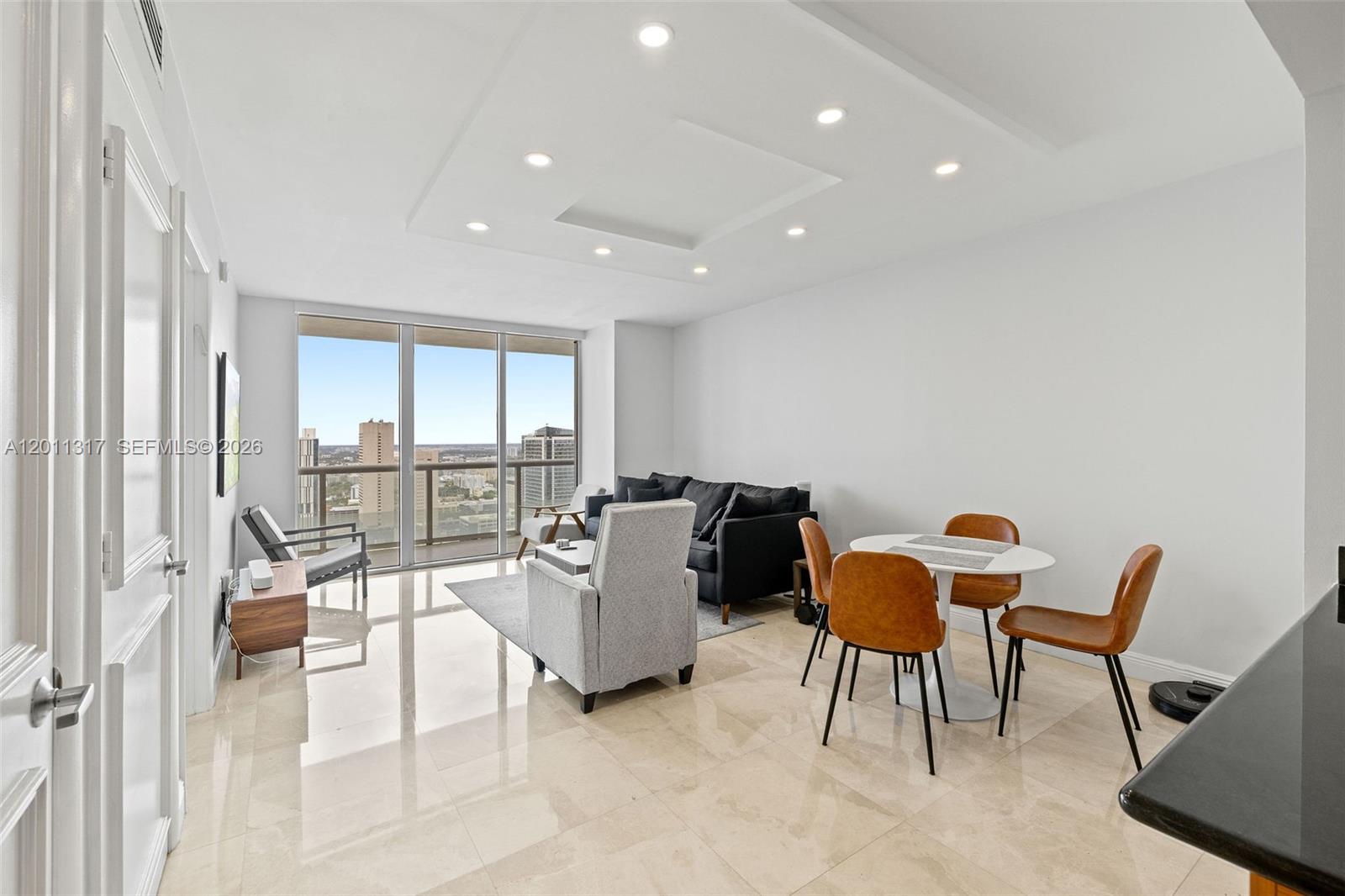 50 Biscayne Blvd 4405