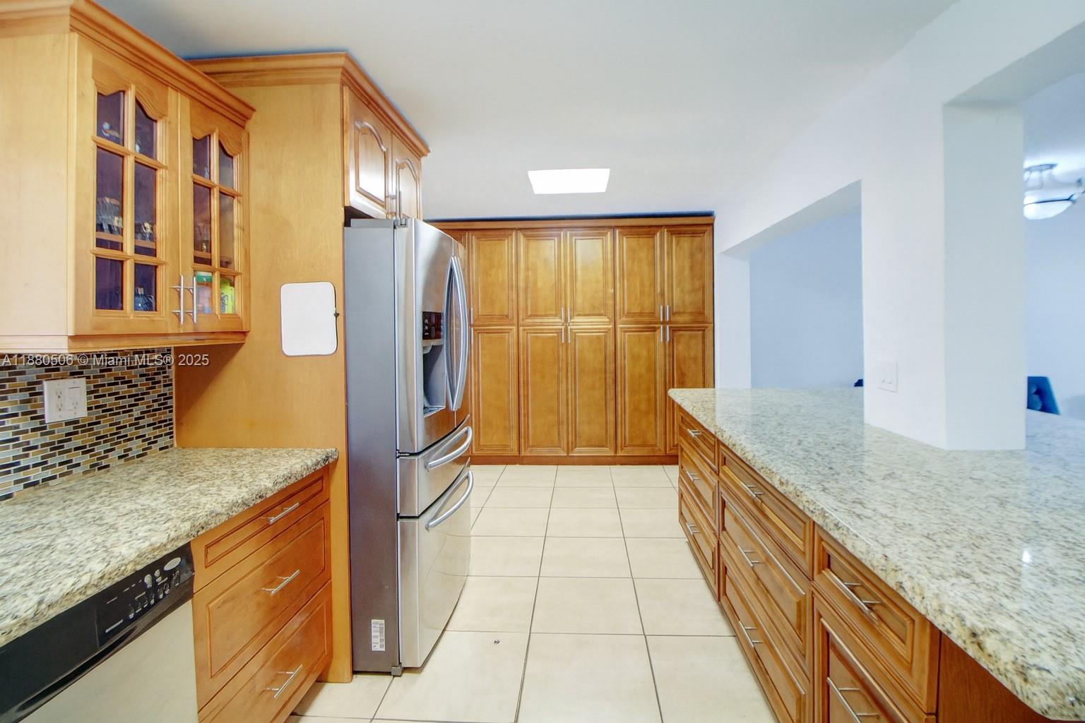 WESTVIEW SEC 3 PART 1 AME - Residential