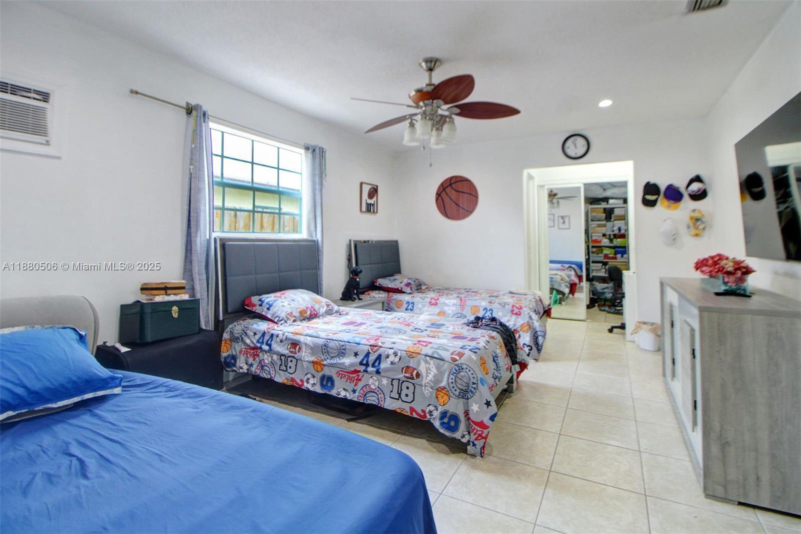 WESTVIEW SEC 3 PART 1 AME - Residential