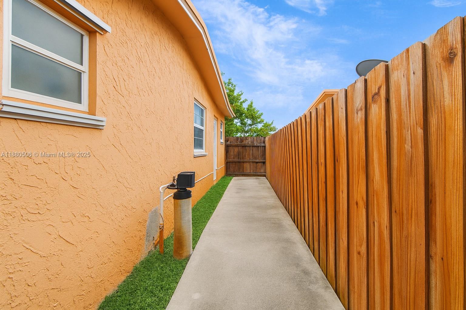 WESTVIEW SEC 3 PART 1 AME - Residential