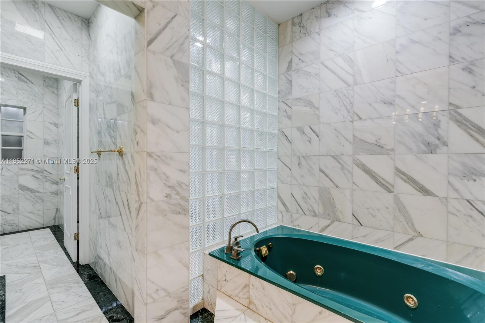 J G HEADS FARMS UNIT A - Residential