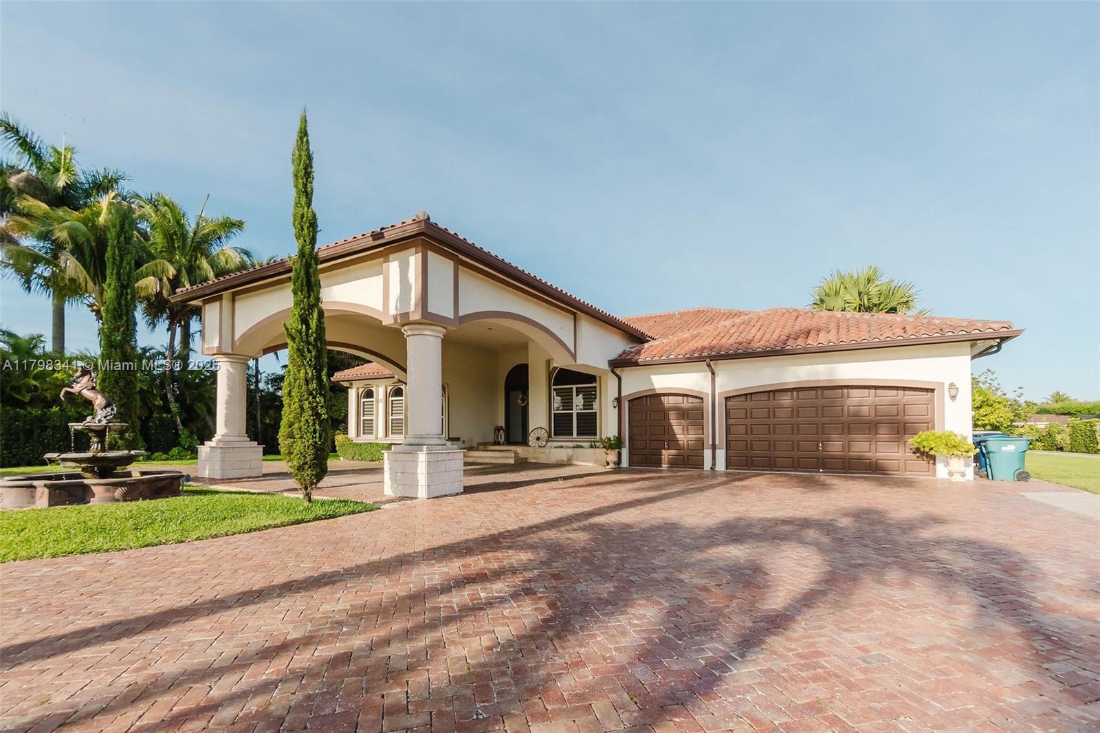 Rental Property at 23525 Sw 217th Ave, Homestead, Miami-Dade County, Florida - Bedrooms: 5 
Bathrooms: 4  - $6,700 MO.