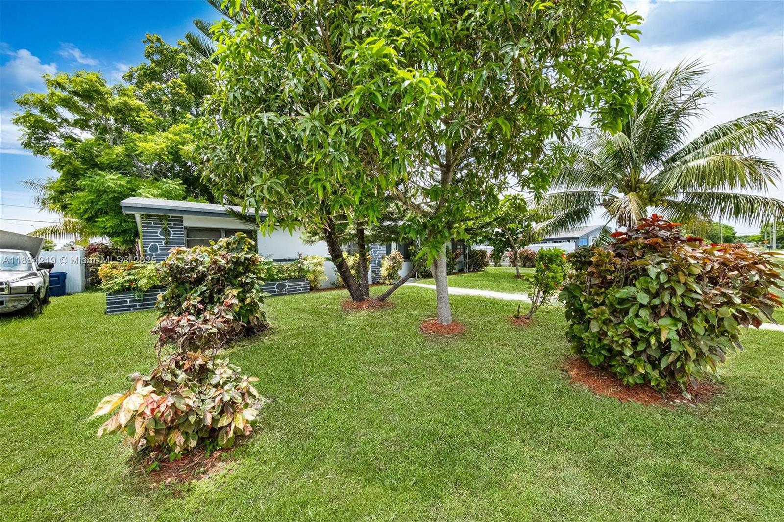 WINDWARD ESTATES SEC 1 - Residential