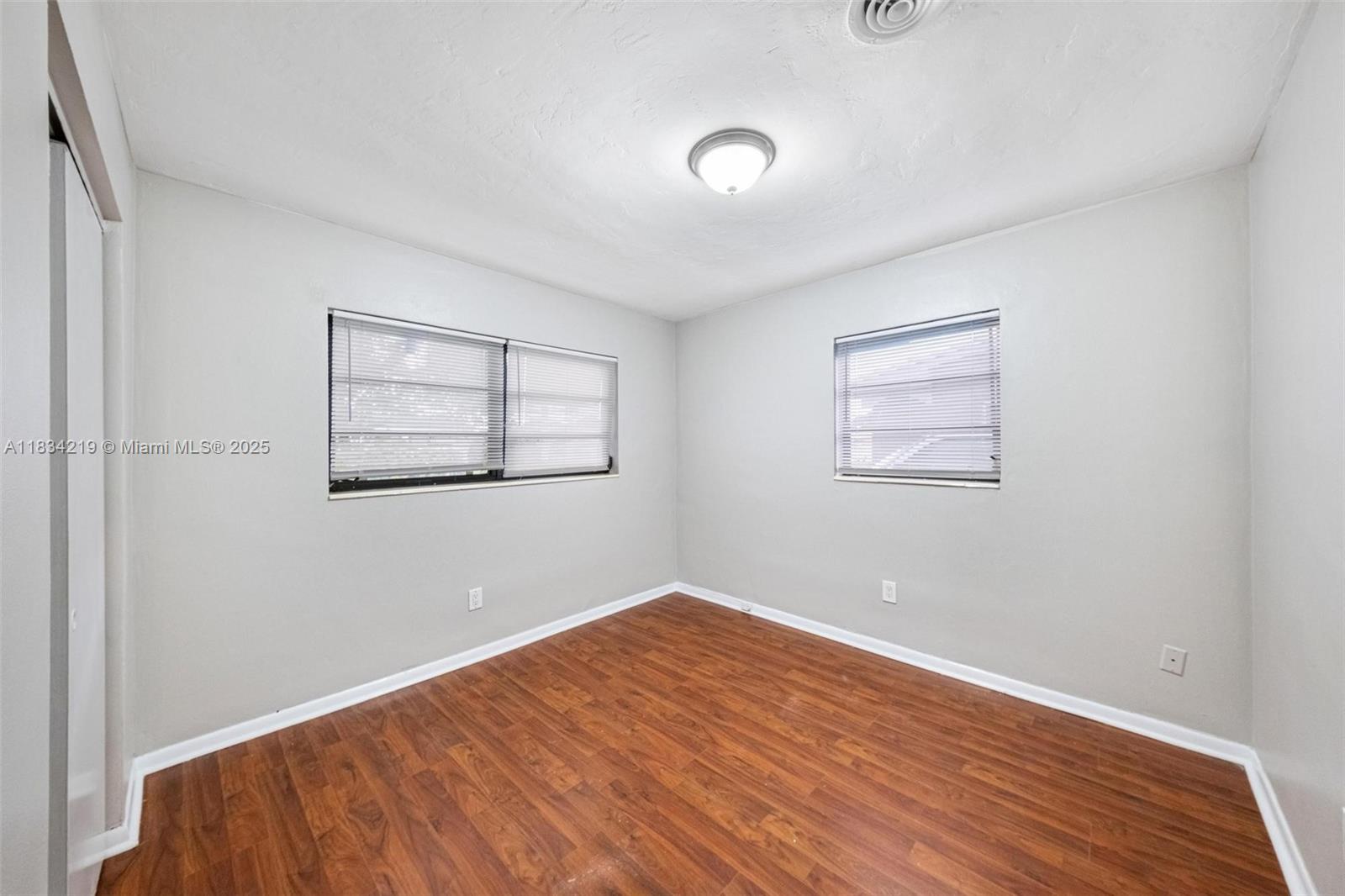 WINDWARD ESTATES SEC 1 - Residential