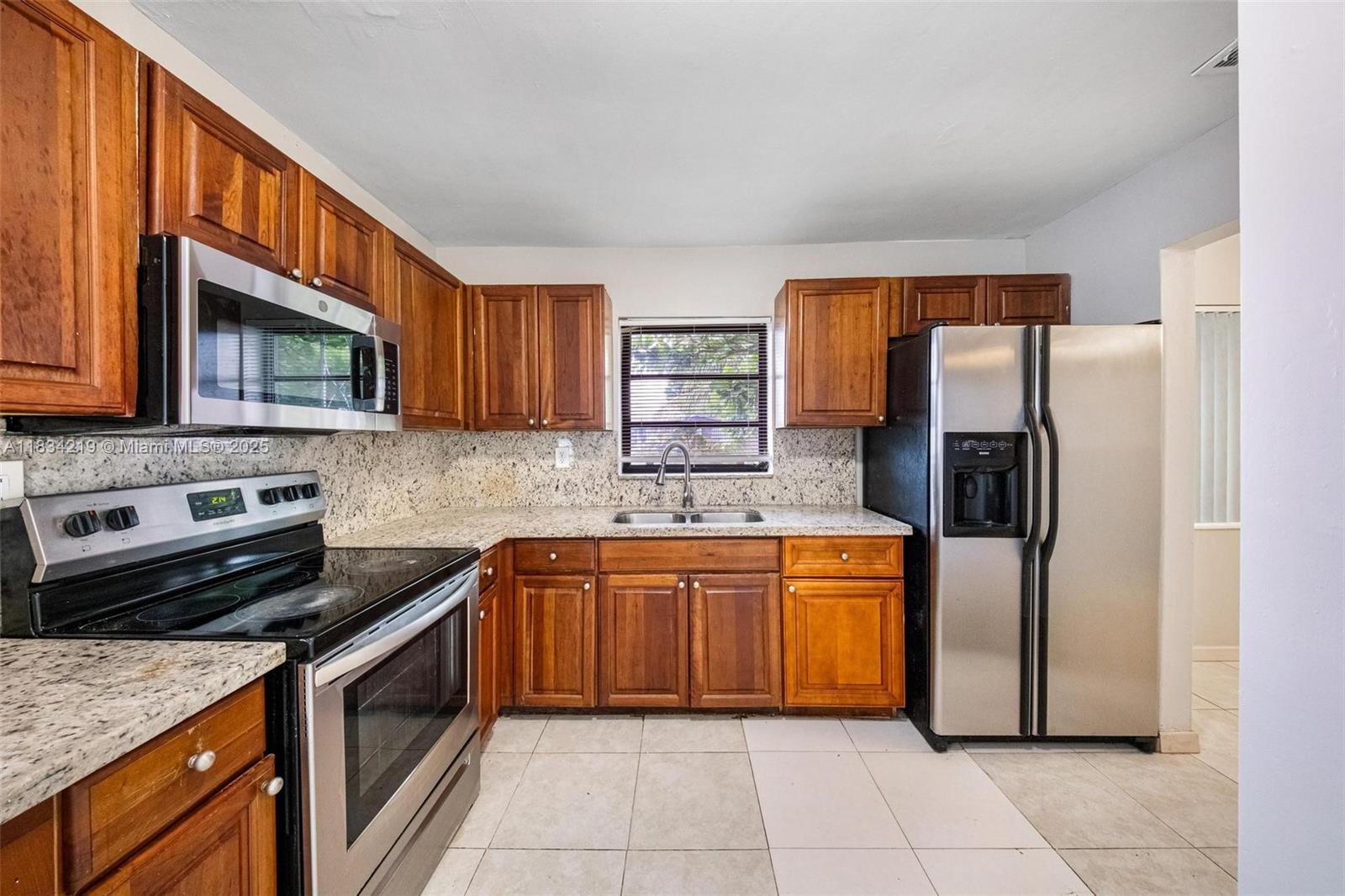 WINDWARD ESTATES SEC 1 - Residential