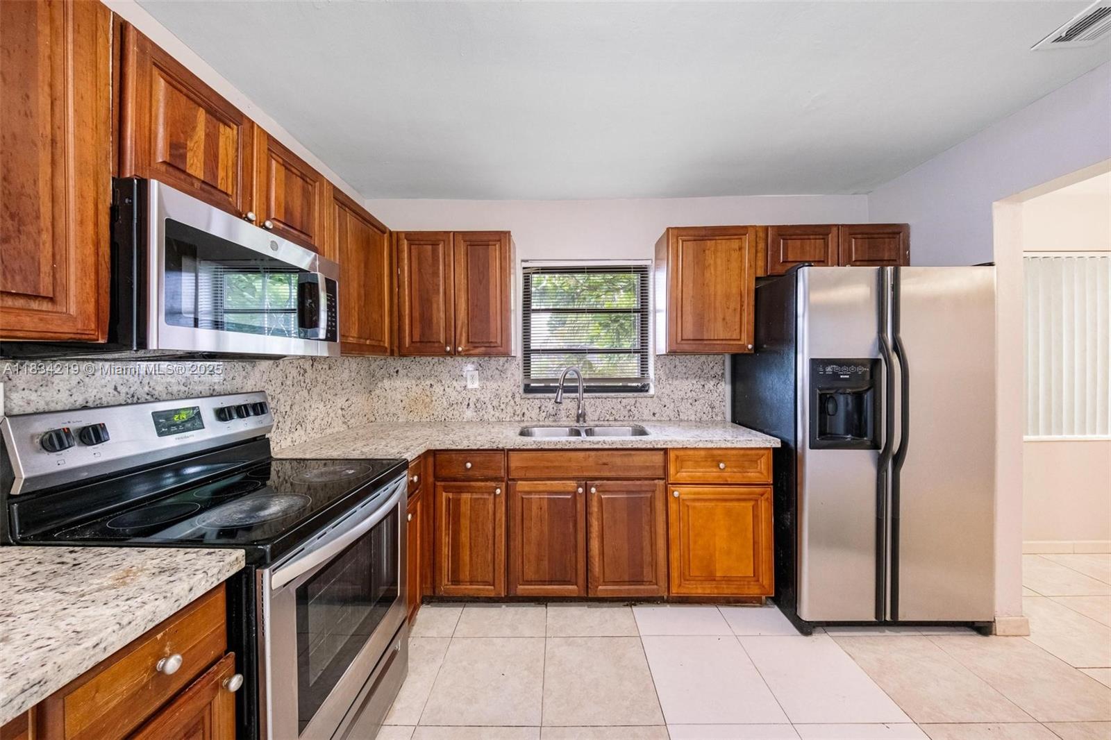 WINDWARD ESTATES SEC 1 - Residential