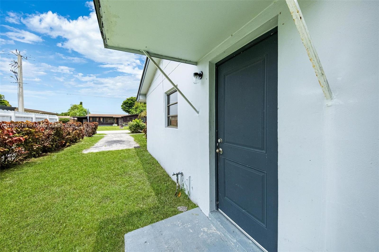 WINDWARD ESTATES SEC 1 - Residential