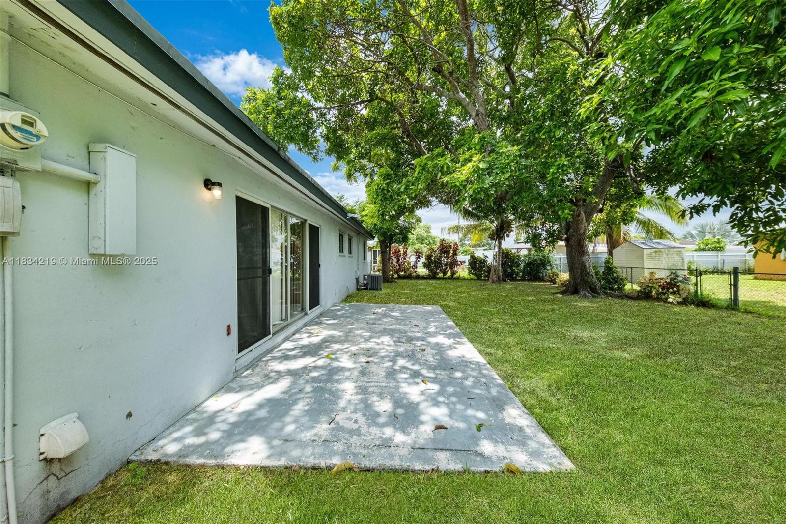 WINDWARD ESTATES SEC 1 - Residential